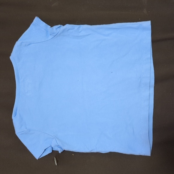 Oshkosh Strong Like Mom t-shirt - Picture 4 of 4